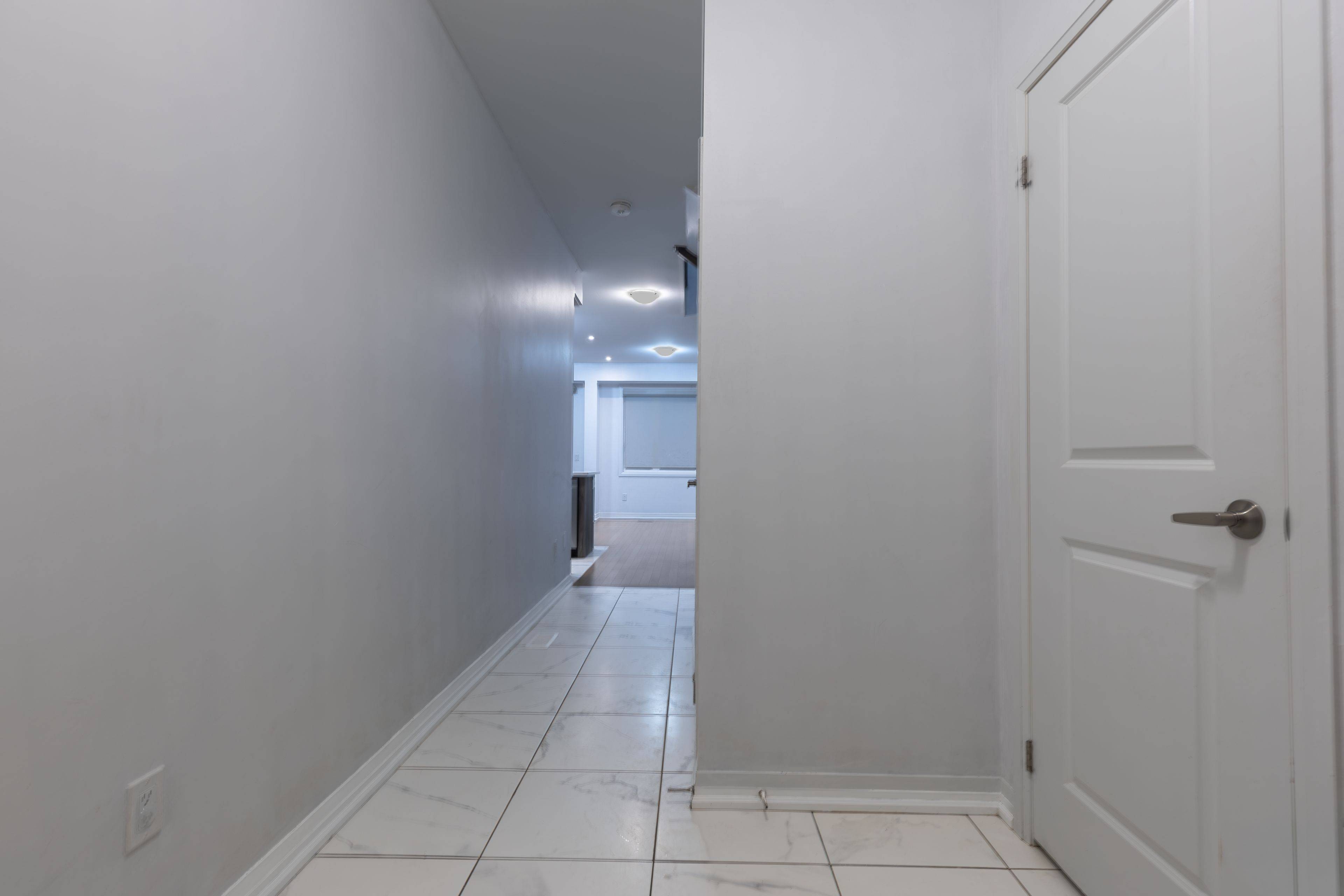 Hamilton, ON L0R 1W0,110 yale DR