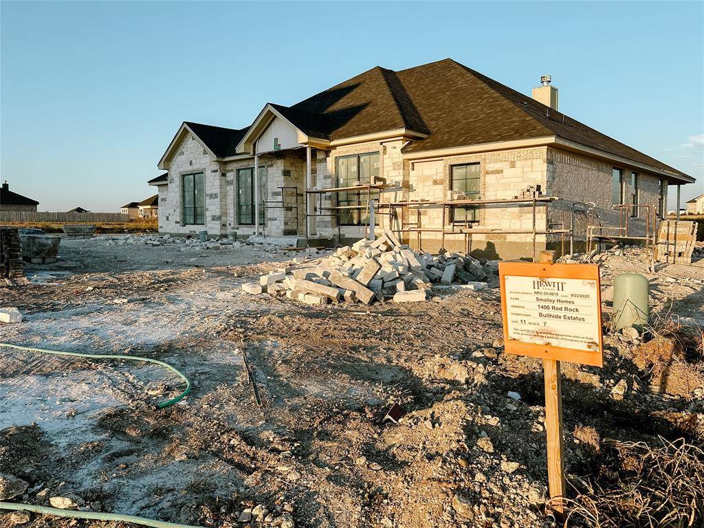 Hewitt, TX 76643,1400 Red Rock Road