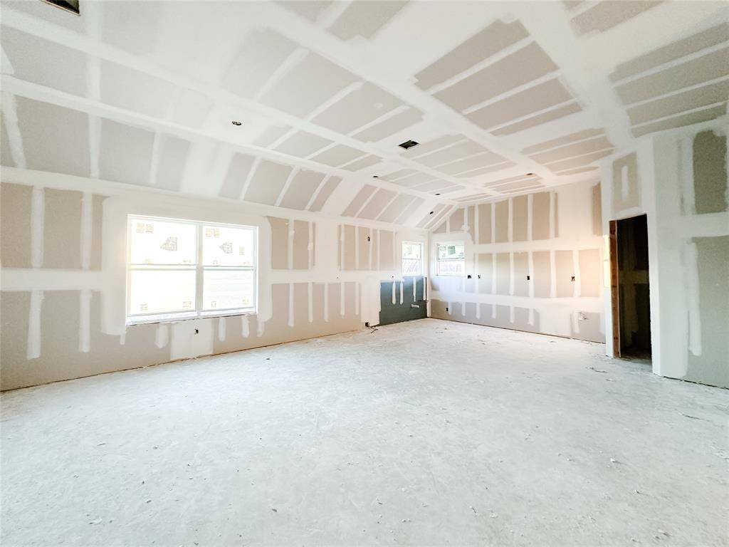 Hewitt, TX 76643,1109 Dillinger Road