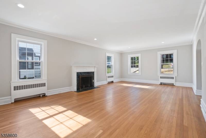 Maplewood Twp., NJ 07040,168 Wyoming Ave