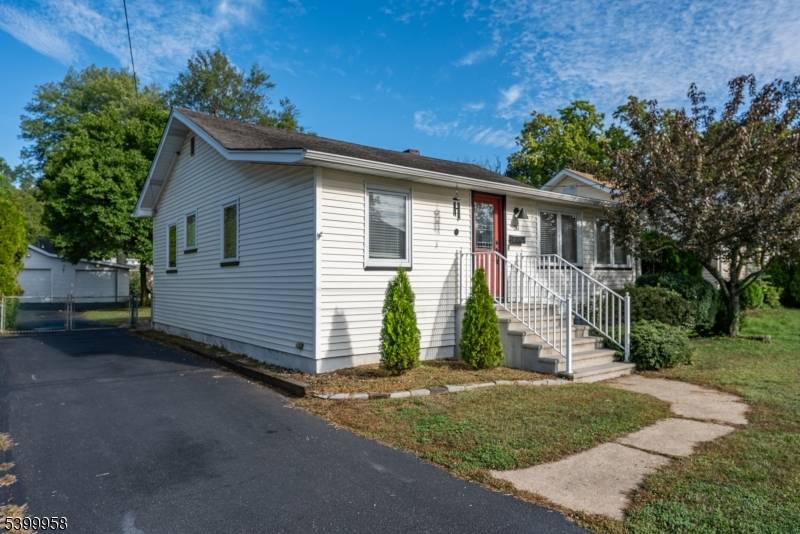 Lincoln Park Boro, NJ 07035,30 S Valley Rd