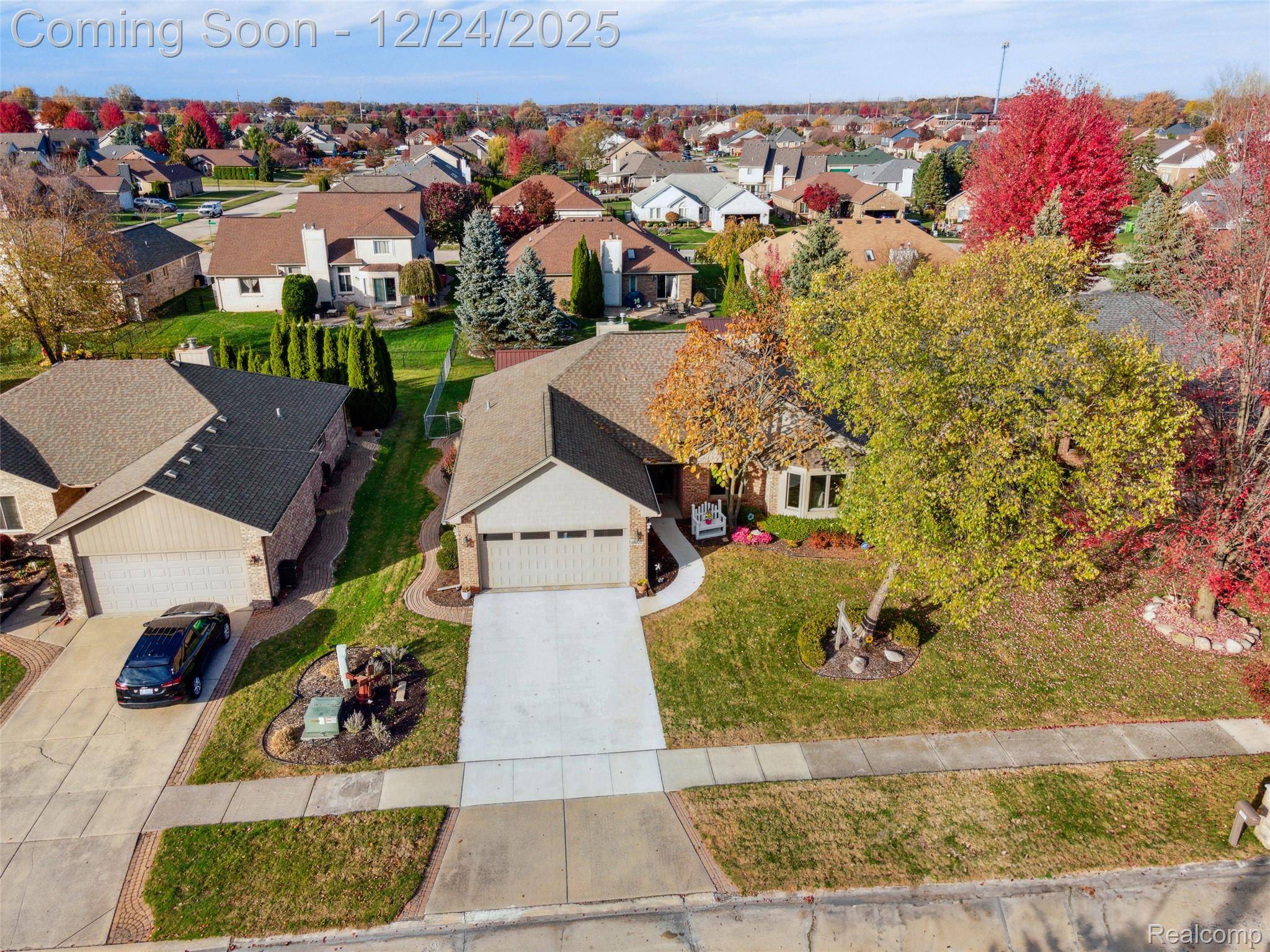 Macomb, MI 48044,19603 Cornell DR