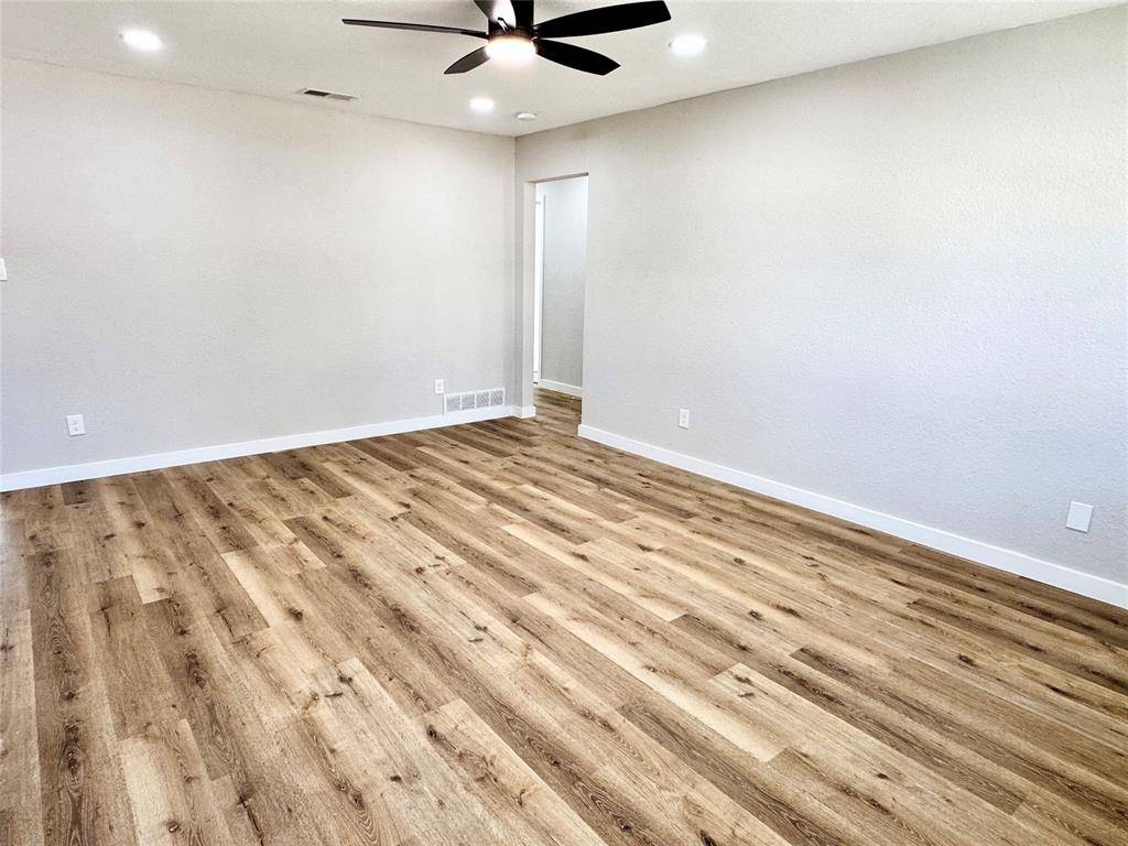 Fort Worth, TX 76133,4955 Odessa Avenue