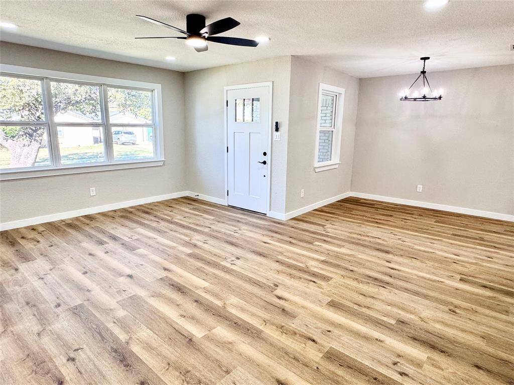 Fort Worth, TX 76133,4955 Odessa Avenue