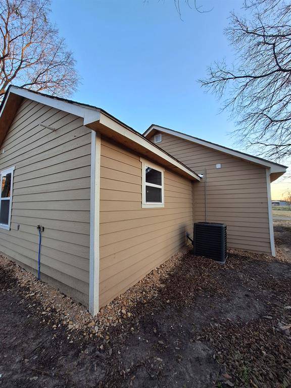 Cooper, TX 75432,240 Marshall W