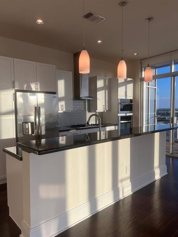 Dallas, TX 75231,8066 Park Lane #1005