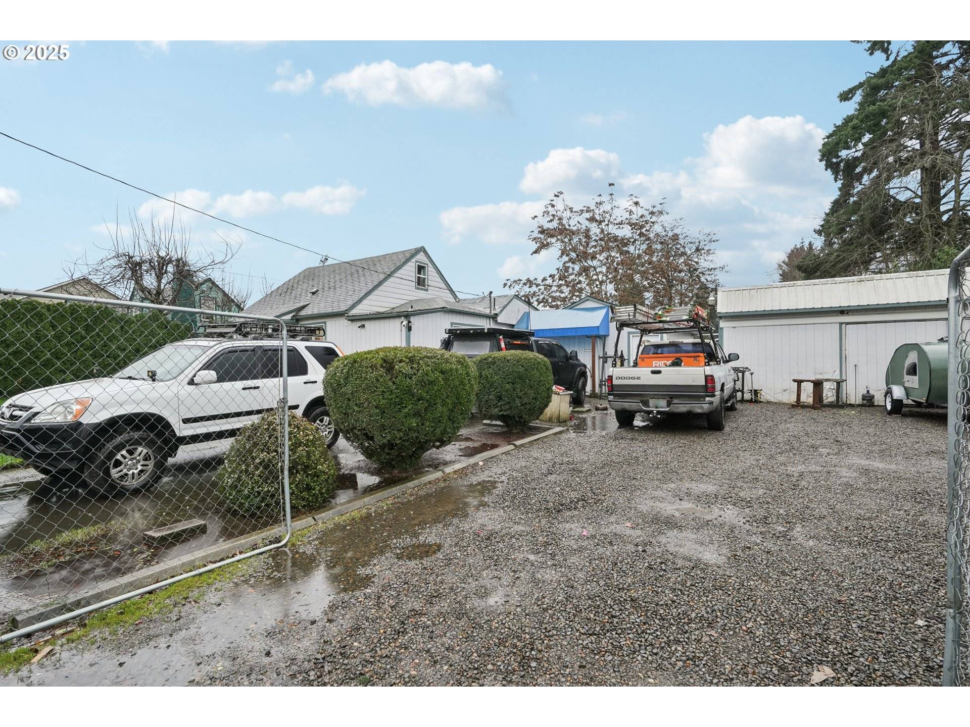 Salem, OR 97305,3680 BLOSSOM DR