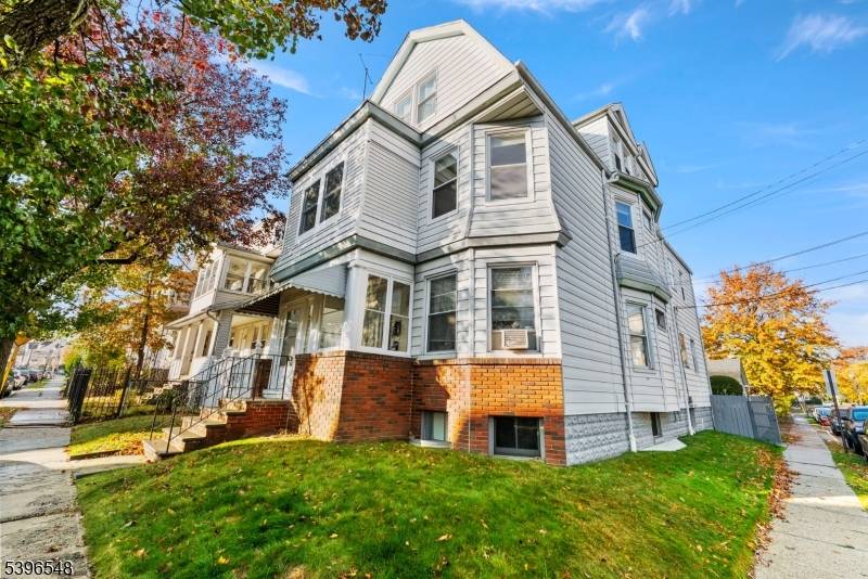 Irvington Twp., NJ 07111,91 Headley Ter