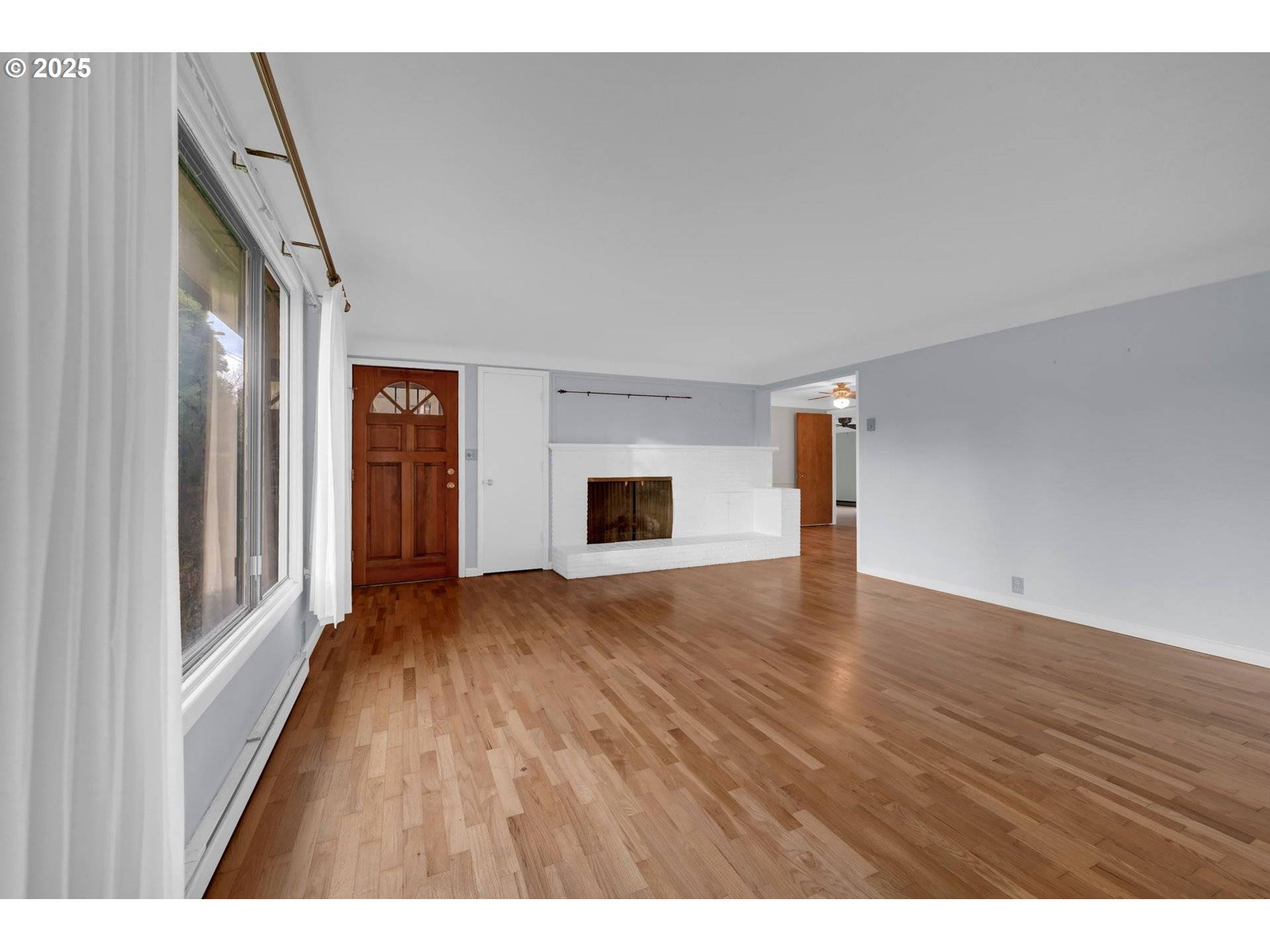 Eugene, OR 97404,1665 EVERGREEN DR