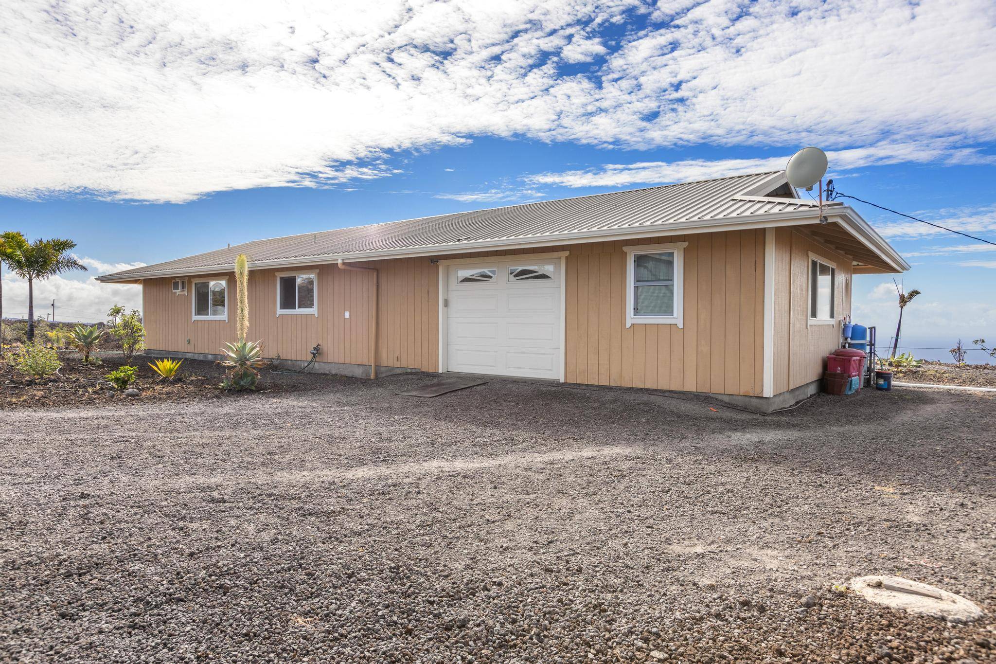 Ocean View, HI 96737,92-8436 MACADAMIA DR