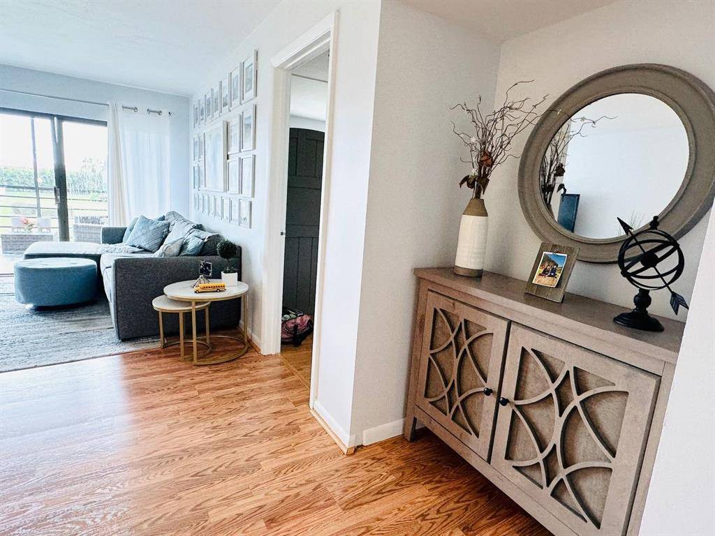 Boca Raton, FL 33428,9300 SW 8th St #214