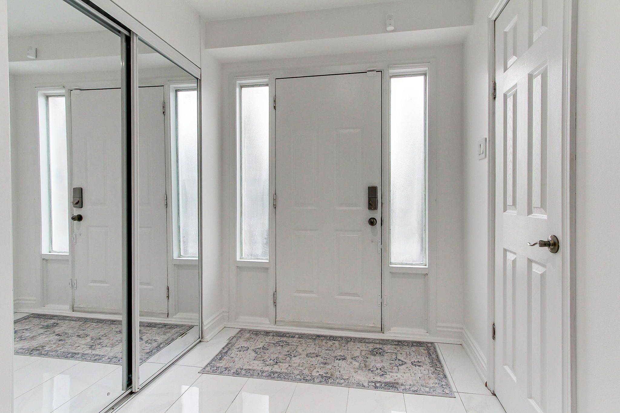 Brampton, ON L6V 2Y9,62 Radford DR