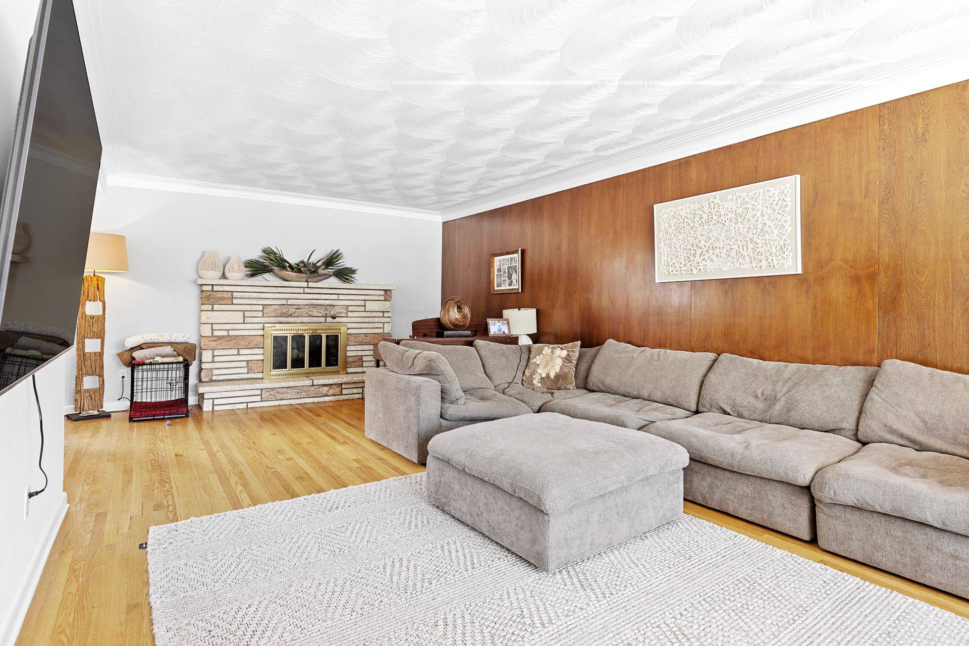 Glebe - Ottawa East And Area, ON K1S 1G6,1874 Rideau Garden DR