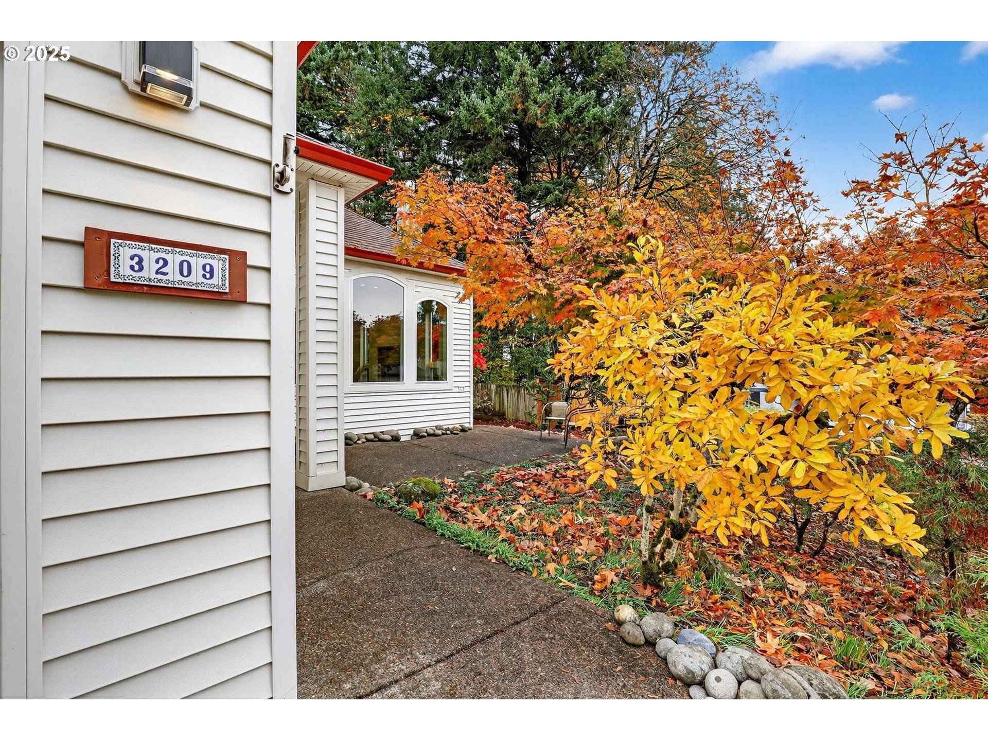 Vancouver, WA 98683,3209 SE BAYPOINT DR