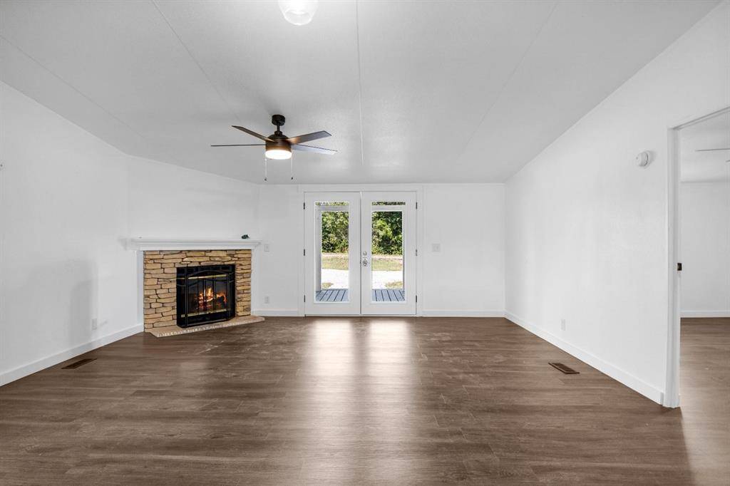 Lindale, TX 75771,17982 County Road 4104