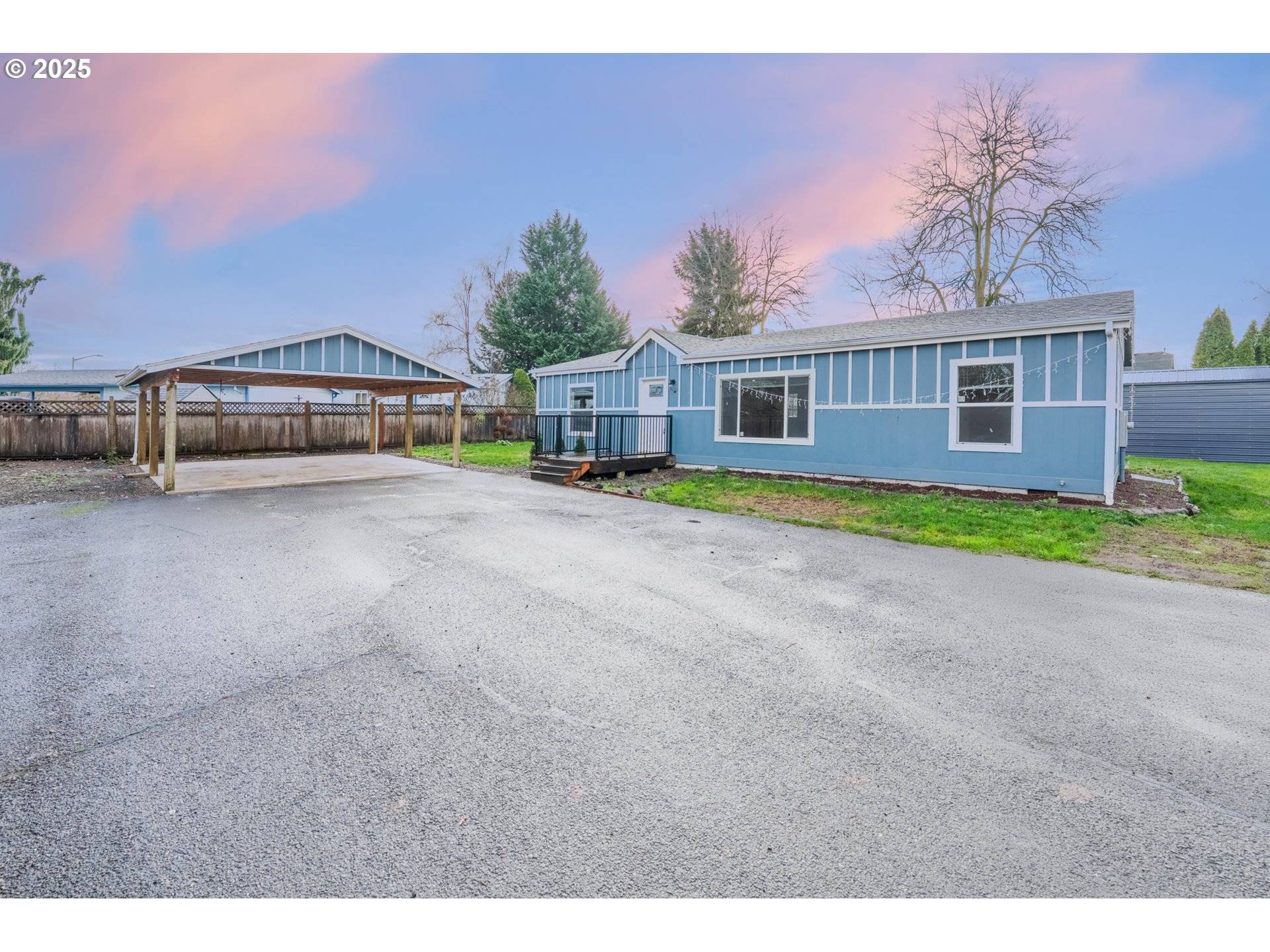 Salem, OR 97305,2560 BROWN RD