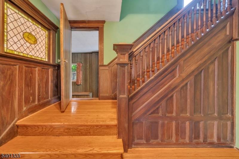 Caldwell Boro Twp., NJ 07006,16 Hanford Pl