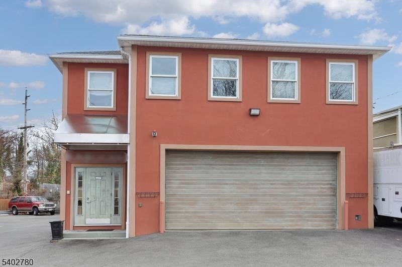 Hawthorne Boro, NJ 07506,211 6Th Ave