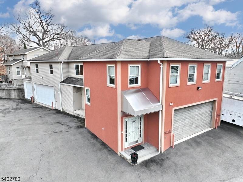 Hawthorne Boro, NJ 07506,211 6Th Ave