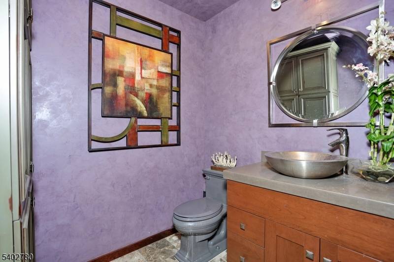 Hawthorne Boro, NJ 07506,211 6Th Ave