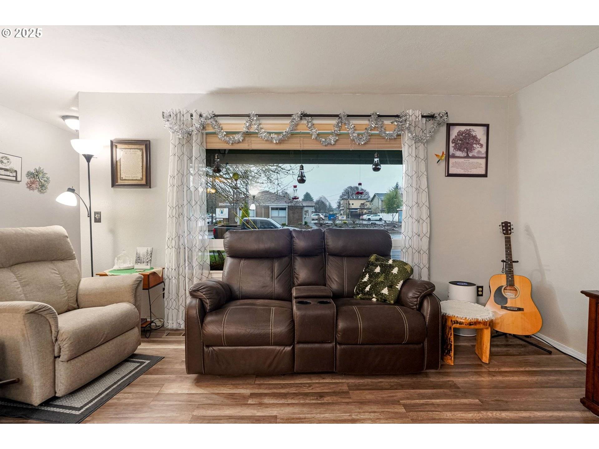 Albany, OR 97321,825 SW WALNUT ST