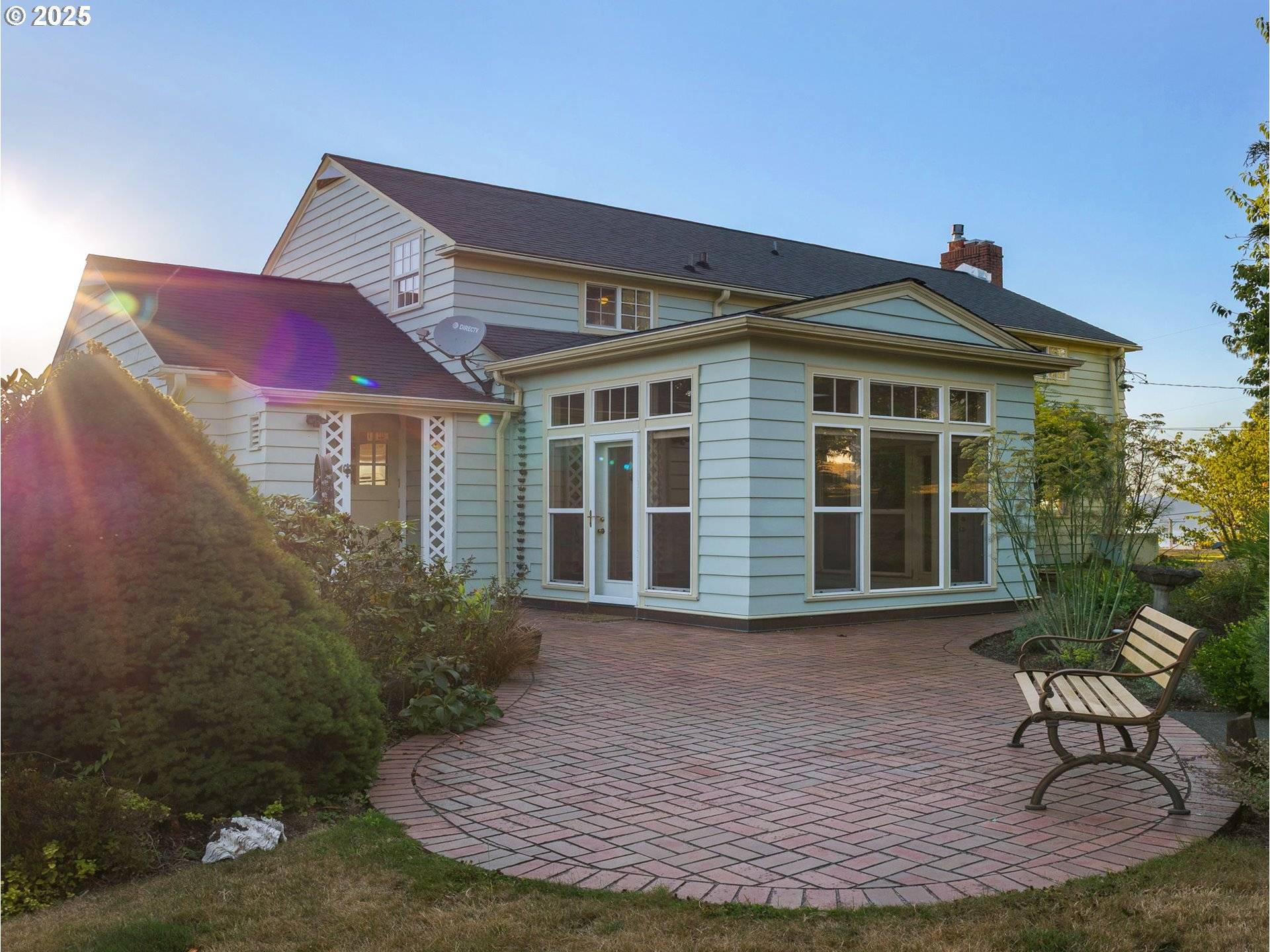 Astoria, OR 97103,1320 15TH ST