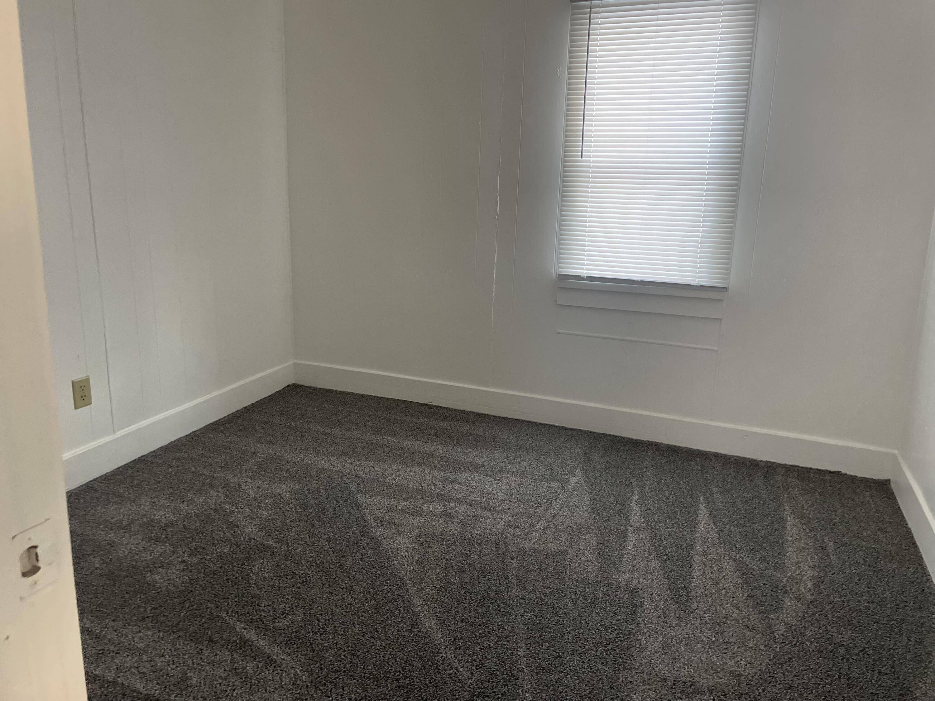 Muskegon, MI 49442,1485 West ST