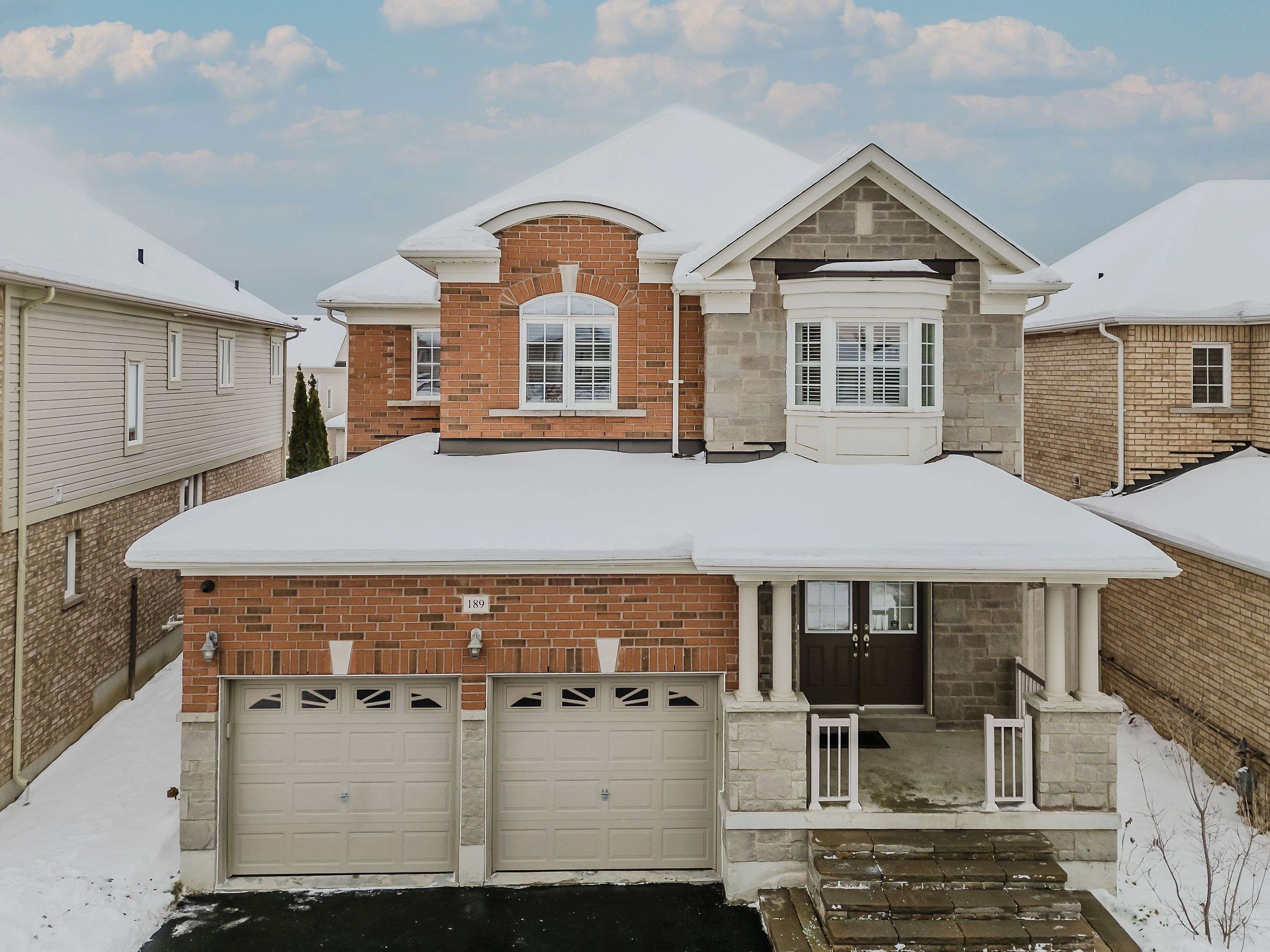 Clarington, ON L1E 0C4,189 Glenabbey DR