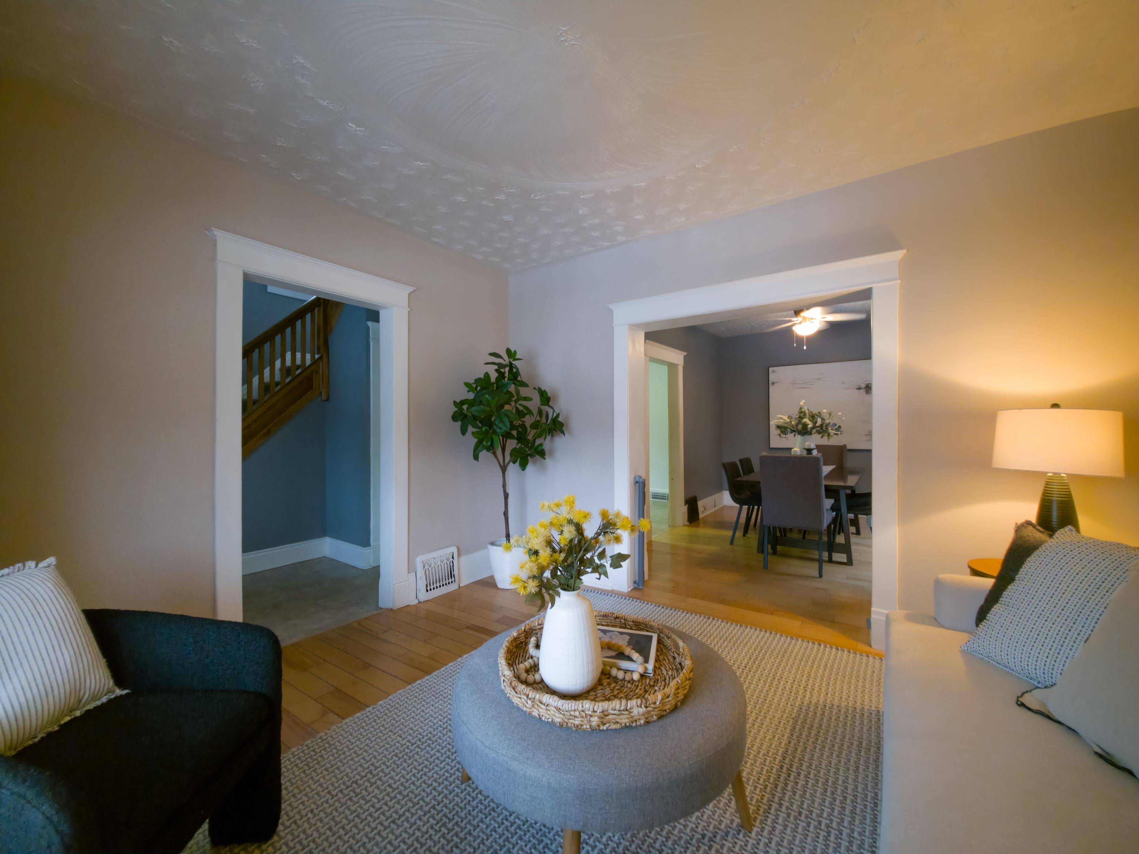 Kitchener, ON N2H 3C3,58 Pandora AVE N