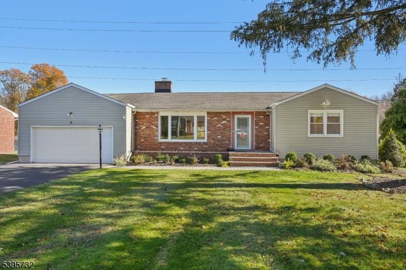 Livingston Twp., NJ 07039,6 Arrow Dr