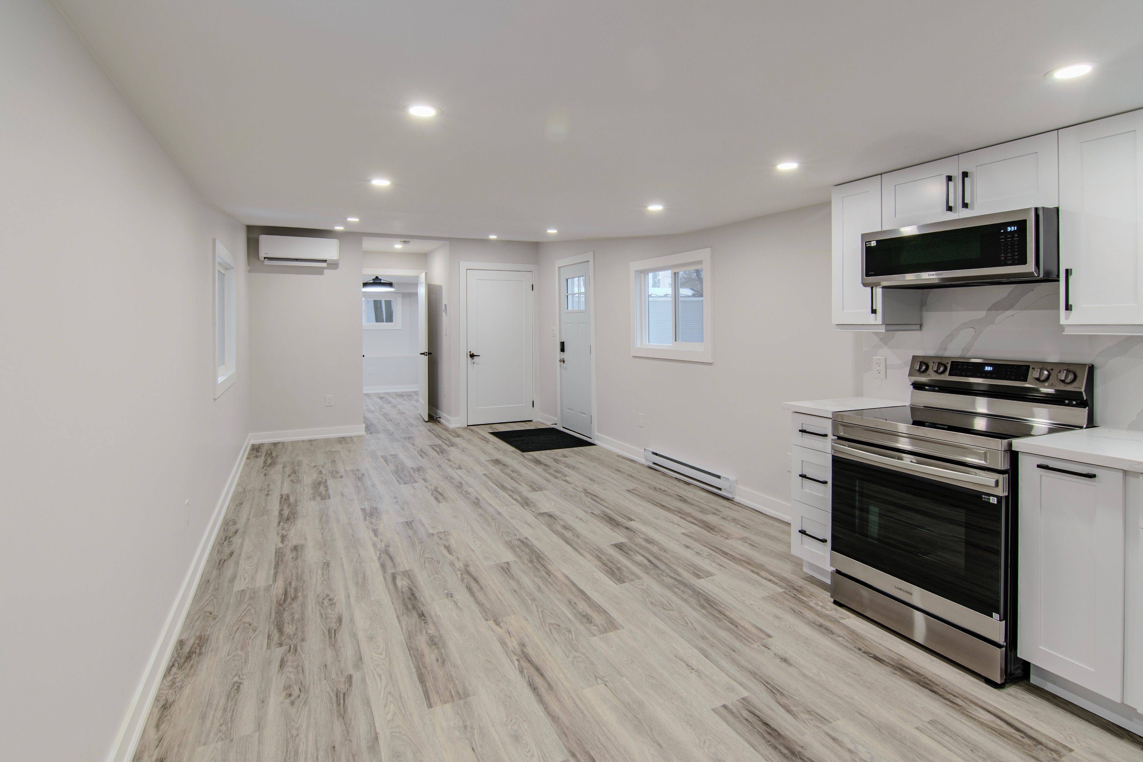 Orillia, ON L3V 6L8,580 West ST S #25