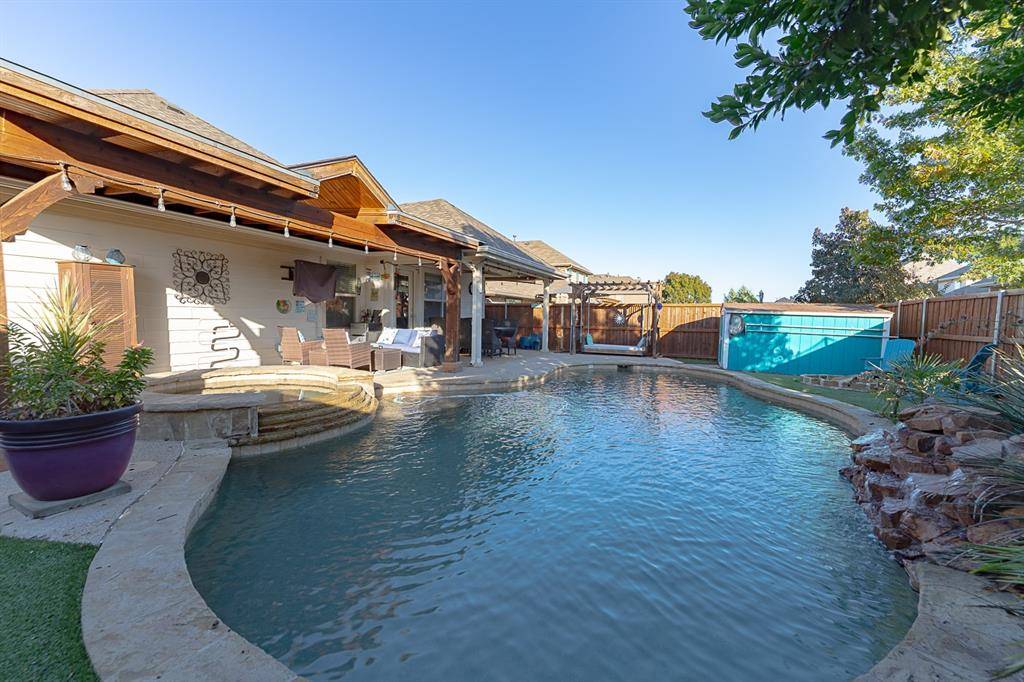 Fort Worth, TX 76052,1161 Crest Breeze Drive