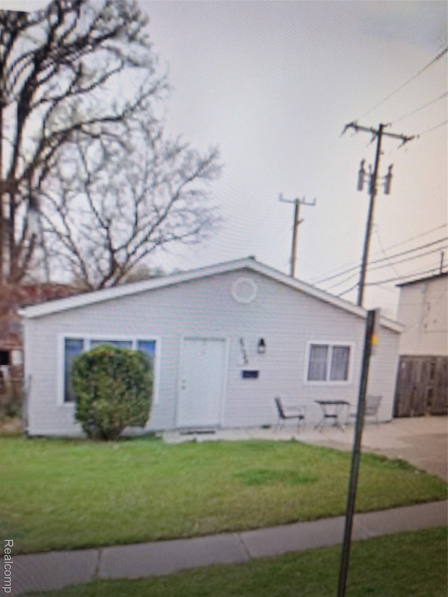 Madison Heights, MI 48071,27028 Dartmouth ST