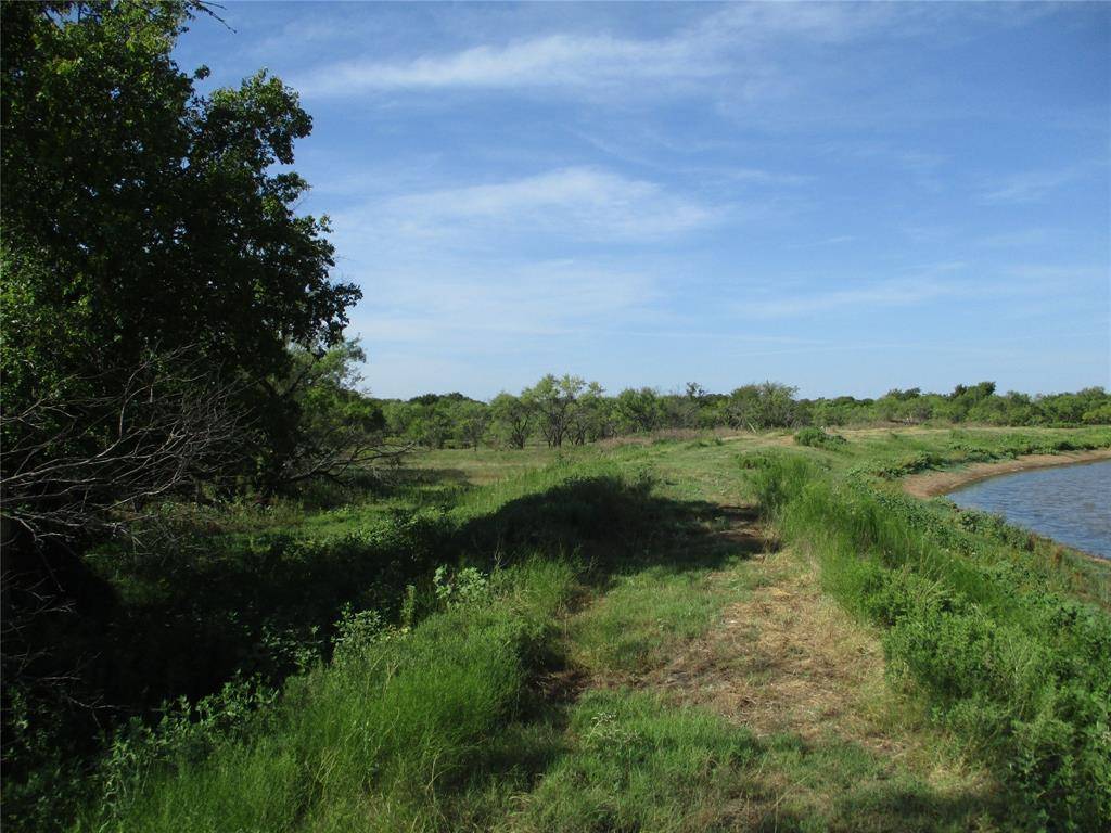 Bowie, TX 76230,30 AC Big Sandy