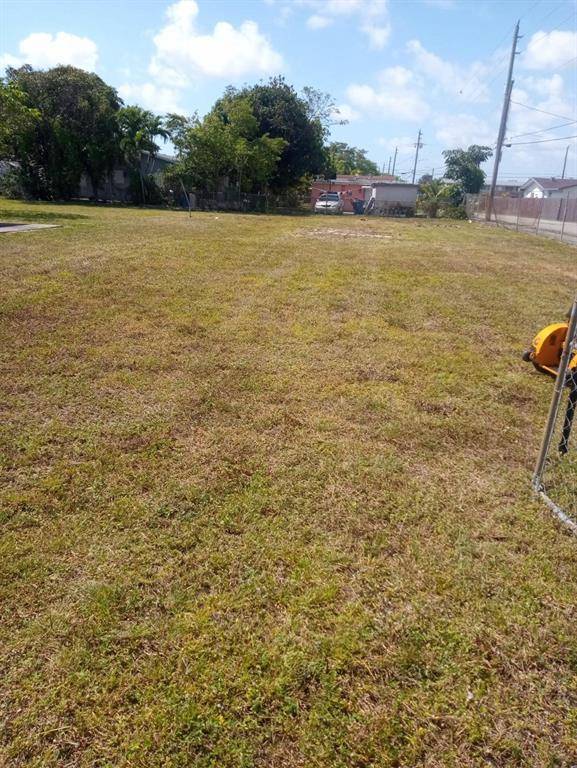 Hallandale Beach, FL 33009,0 NW 7 Ave