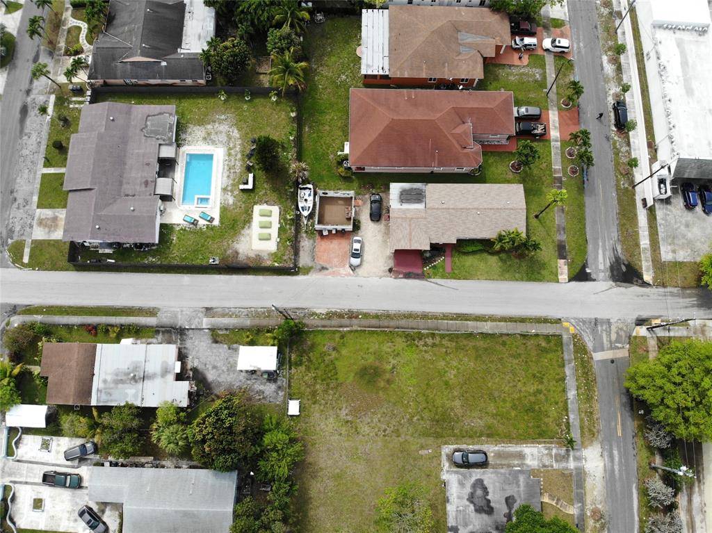 Hallandale Beach, FL 33009,0 NW 7 Ave