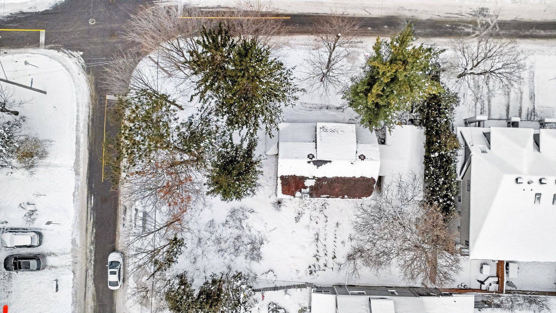 Westboro - Hampton Park, ON K1Z 5P7,641 Tweedsmuir AVE