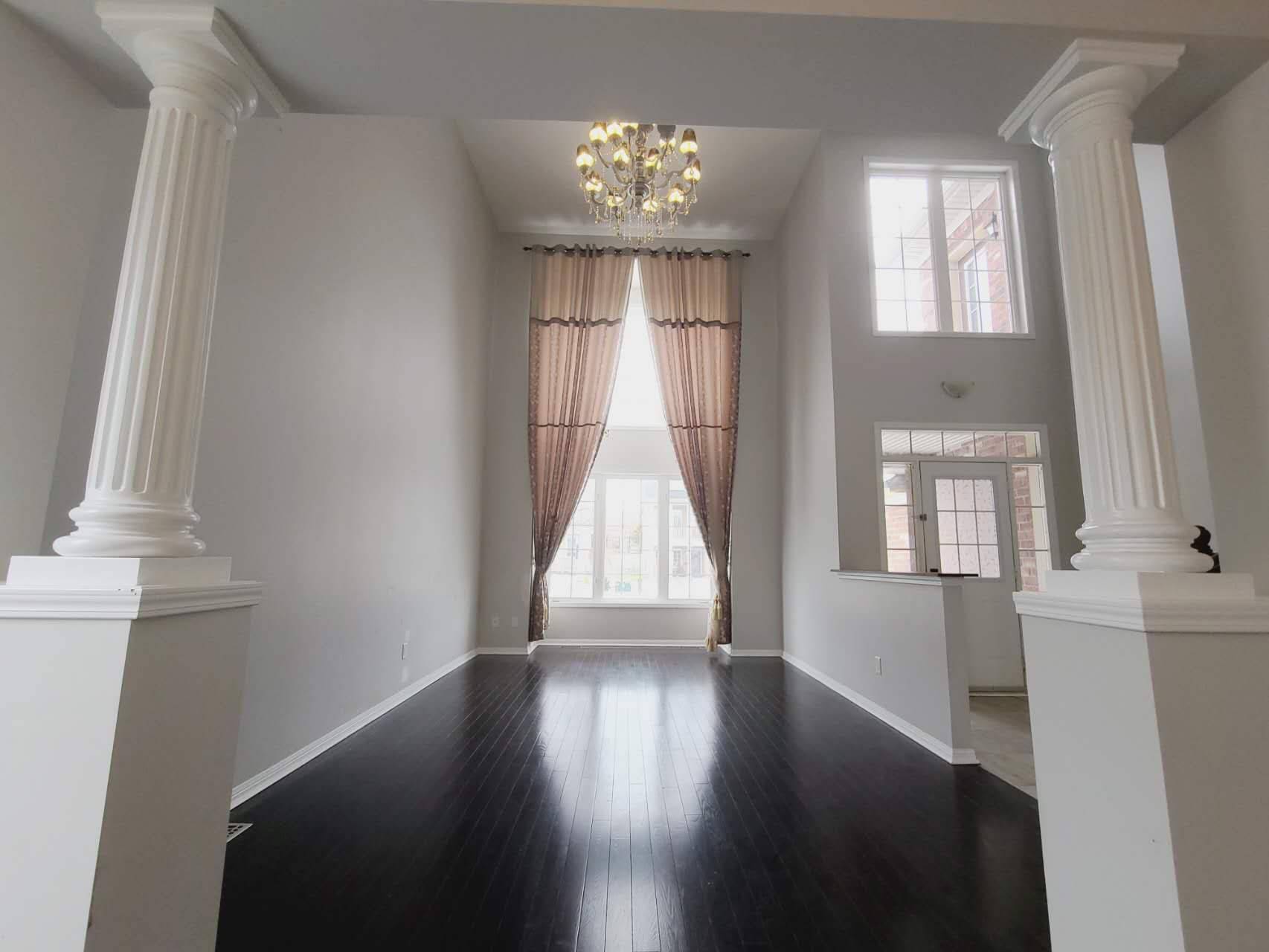 Kanata, ON K2T 0C3,248 Huntsville DR