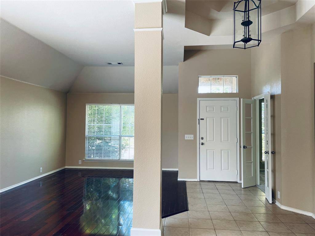 Rockwall, TX 75087,517 Presidio Drive