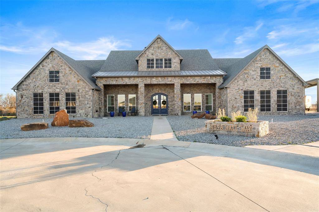 Caddo Mills, TX 75135,4898 Hall Way