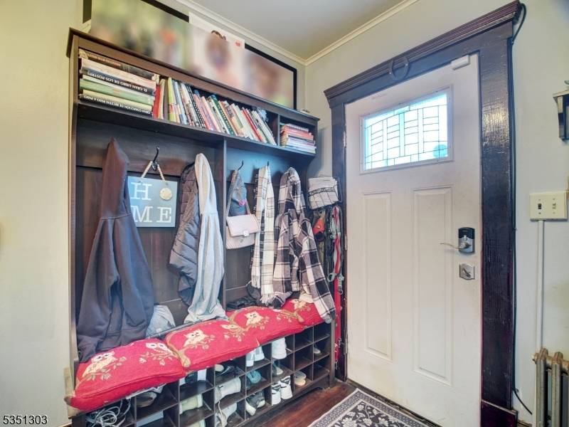 Perth Amboy City, NJ 08861,381 Keene St