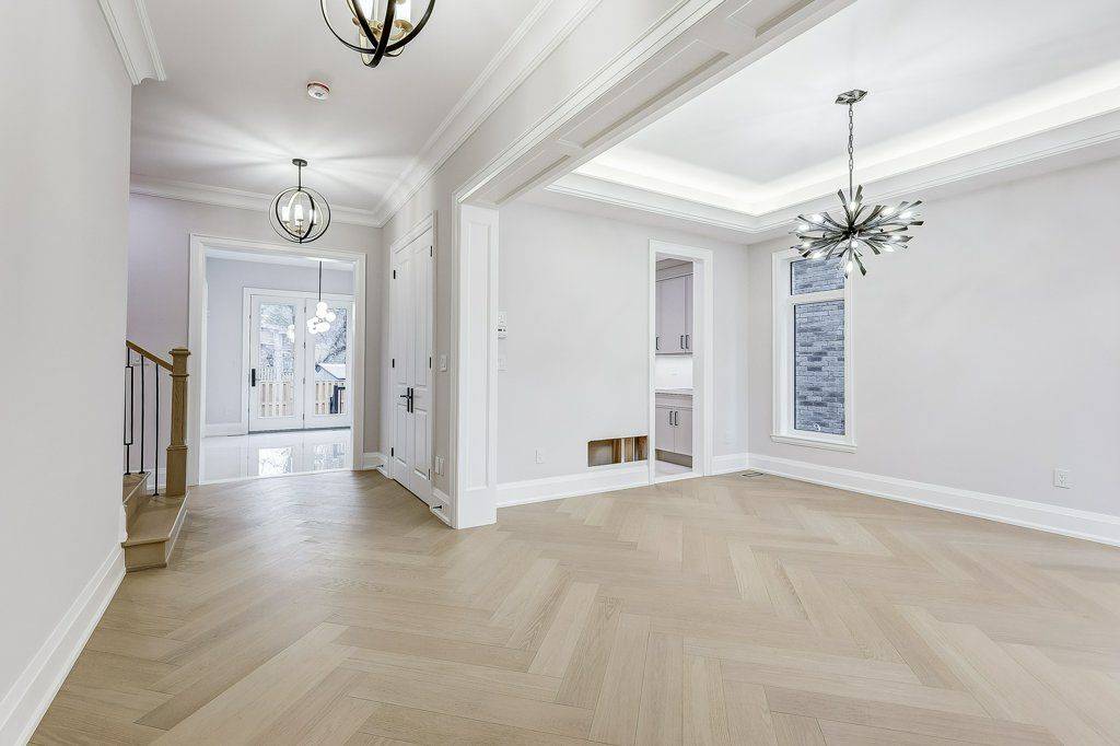 Pickering, ON L1W 2N3,391 Rosebank RD