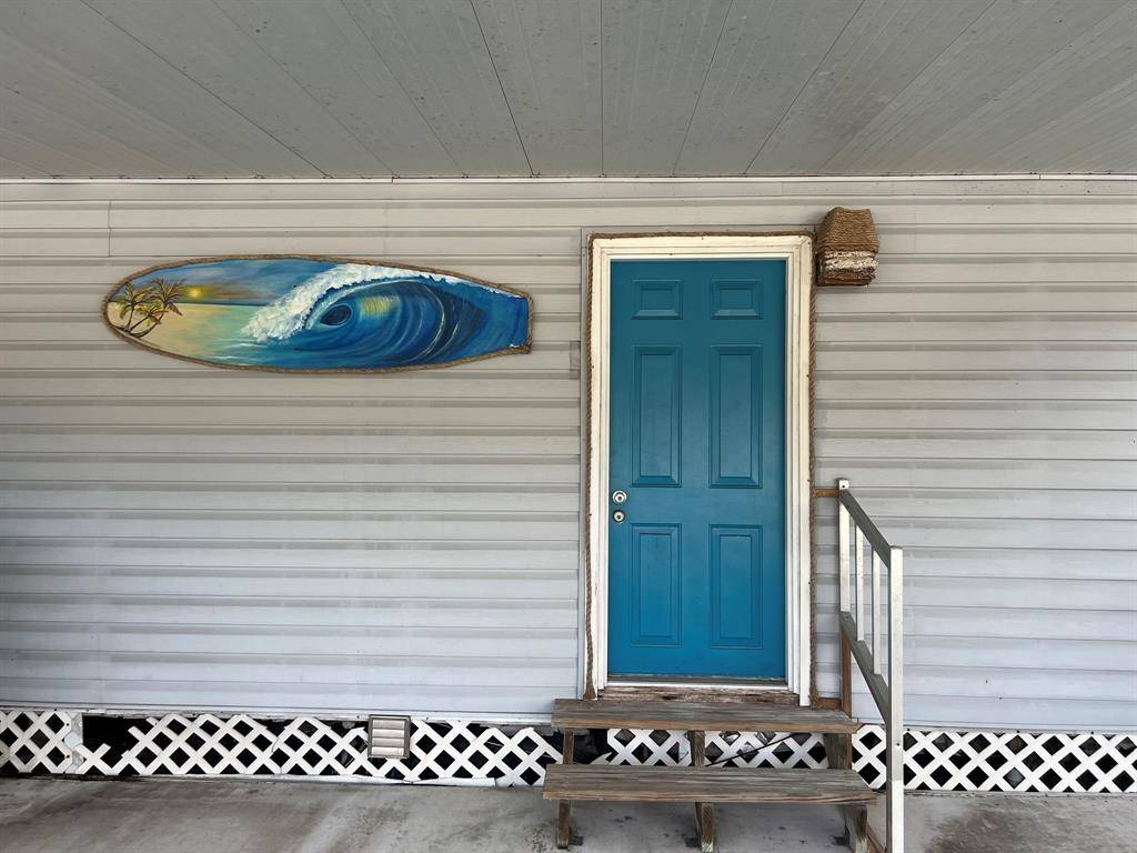 Hobe Sound, FL 33455,10885 SE Federal Hwy