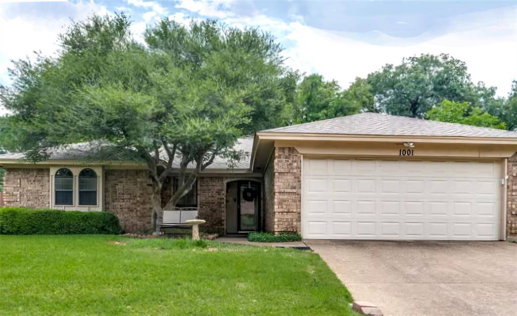 Euless, TX 76039,1001 Woodhaven Court