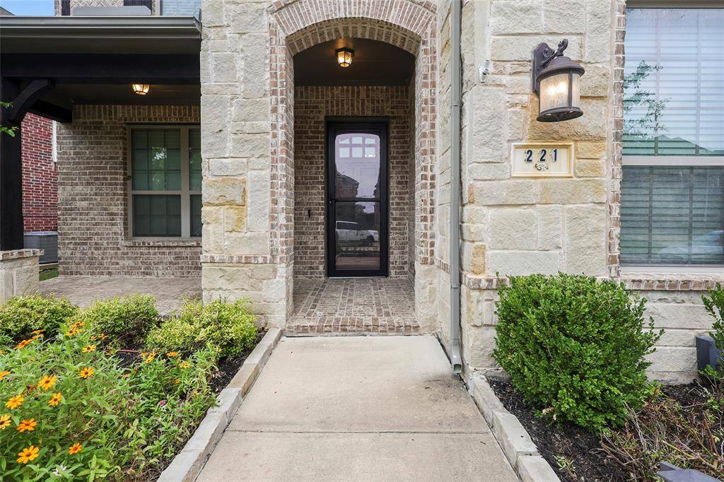 Wylie, TX 75098,221 Red Bud Pass