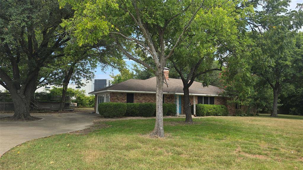 Rowlett, TX 75089,7905 liberty grove