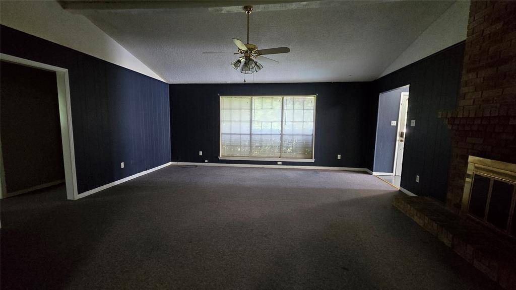 Rowlett, TX 75089,7905 liberty grove