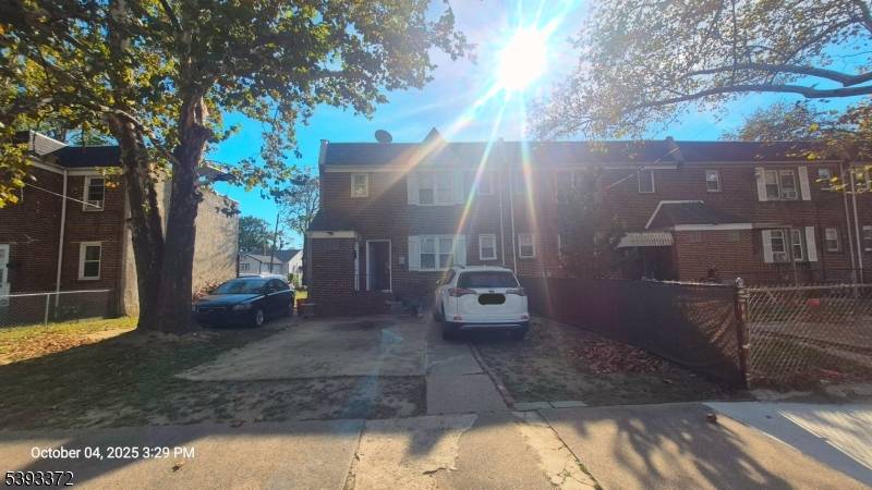 Camden City, NJ 08105,555 Pfeiffer St