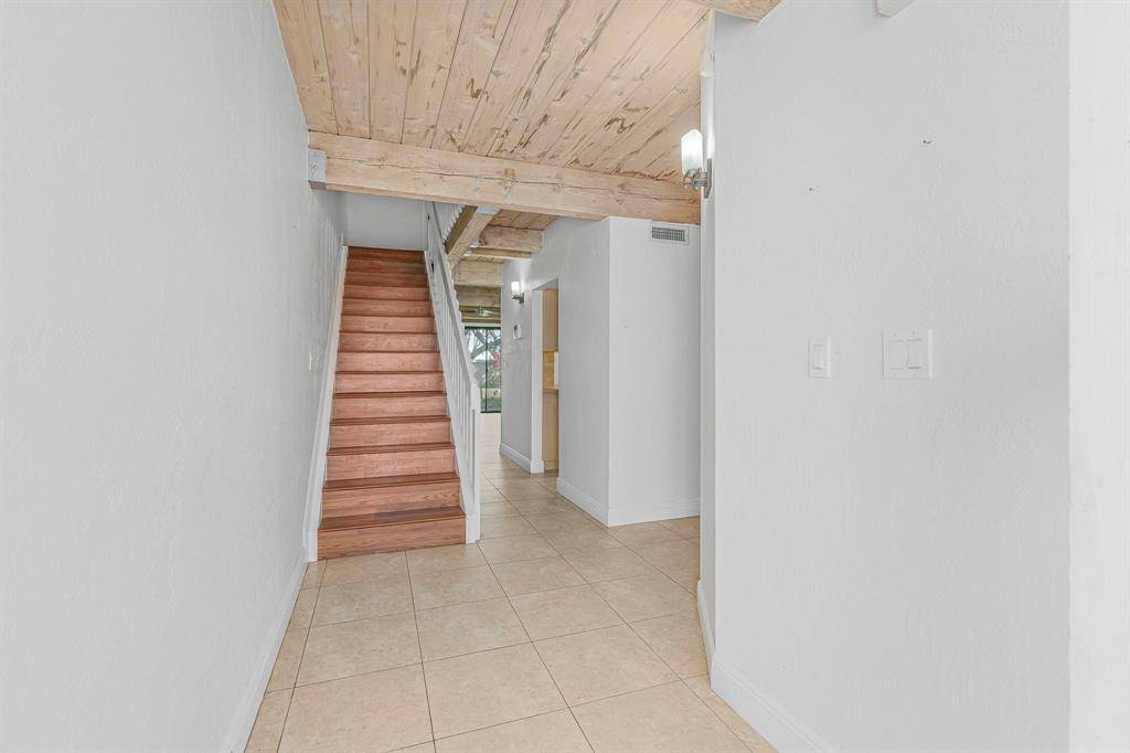 Boca Raton, FL 33431,4761 NW 2nd Ave #310