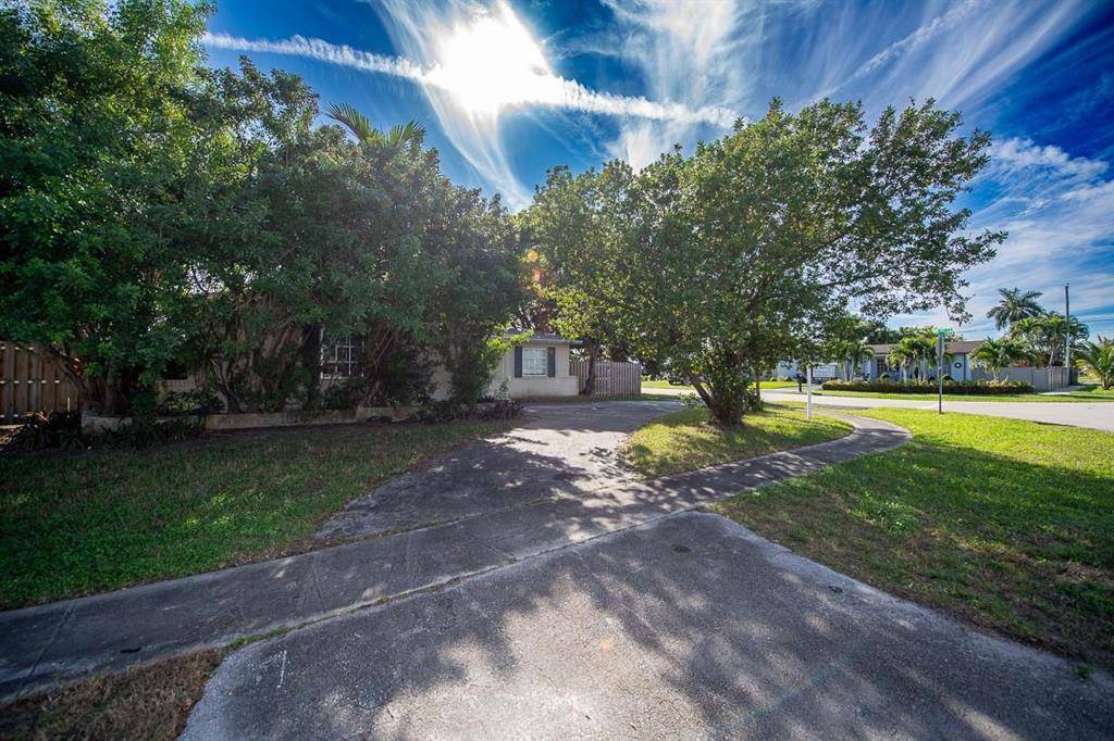 Sunrise, FL 33322,9370 NW 25th Ct